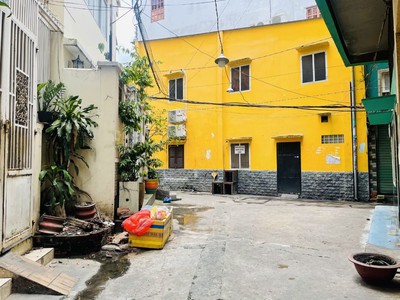 Cho thuê pjongf khép kín chính chủ t2 3686