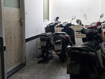 Cho thuê pjongf khép kín chính chủ t2 3681