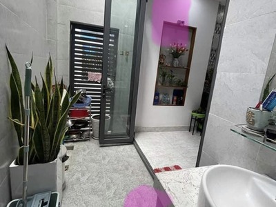 Cho thuê pjongf khép kín chính chủ t2 3293