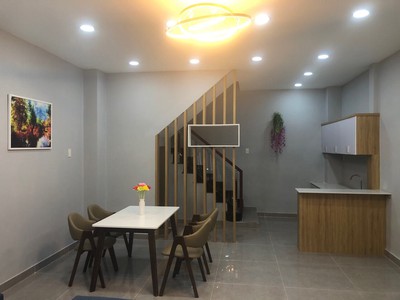 Cho thuê pjongf khép kín chính chủ t2 3314