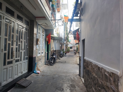 Cho thuê pjongf khép kín chính chủ t2 3386