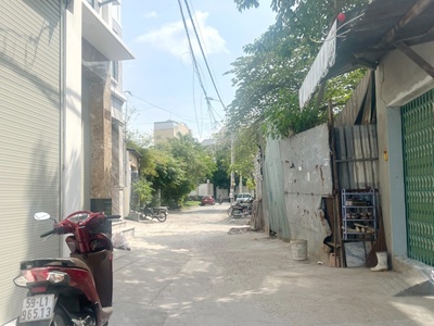 Cho thuê pjongf khép kín chính chủ t2 3568