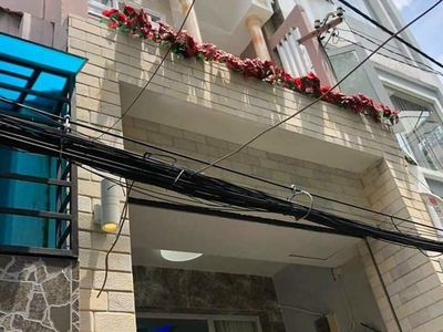 Cho thuê pjongf khép kín chính chủ t2 3721