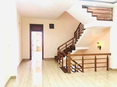 Cho thuê pjongf khép kín chính chủ t2 3190