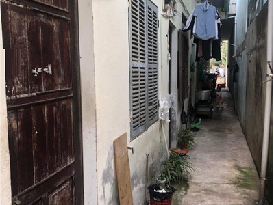 Cho thuê pjongf khép kín chính chủ t2 3353