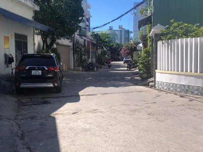 Cho thuê pjongf khép kín chính chủ t2 3352