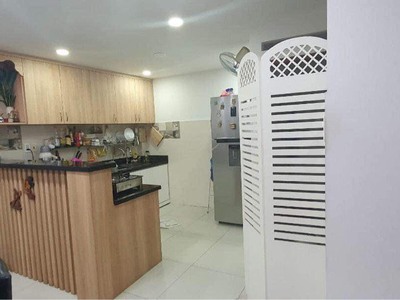 Bán nhà mặt tiền 5 tầng phường  13 q10 - giá bằng hẻm ôtô  ngang 5 x14m - giá 13.x tỷ 2