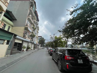 Cho thuê pjongf khép kín chính chủ t2 3495