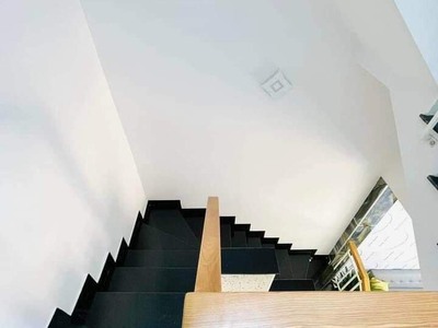 Cho thuê pjongf khép kín chính chủ t2 3422