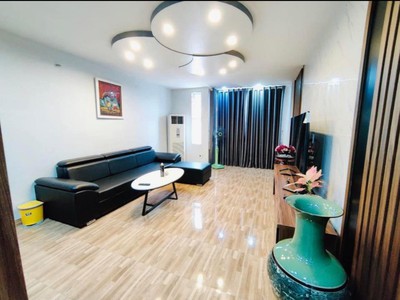Cho thuê pjongf khép kín chính chủ t2 3219