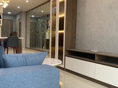 Cho thuê pjongf khép kín chính chủ t2 3311