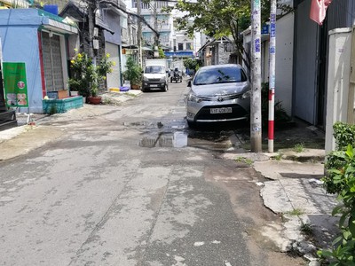 Cho thuê pjongf khép kín chính chủ t2 3477