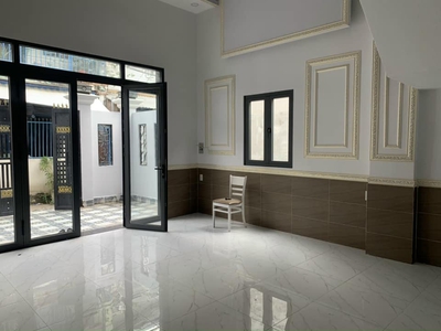 Cho thuê pjongf khép kín chính chủ t2 3817