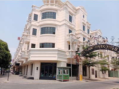 Cho thuê pjongf khép kín chính chủ t2 3986