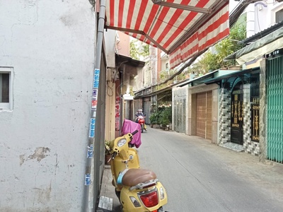 Cho thuê pjongf khép kín chính chủ t2 4184