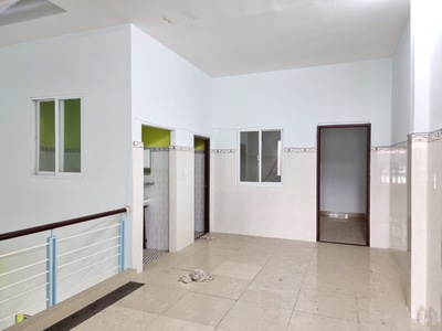 Cho thuê pjongf khép kín chính chủ t2 4108