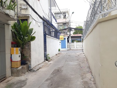Cho thuê pjongf khép kín chính chủ t2 4257