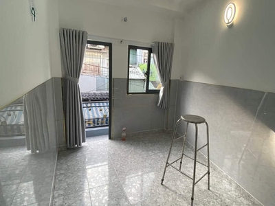 Cho thuê pjongf khép kín chính chủ t2 3846