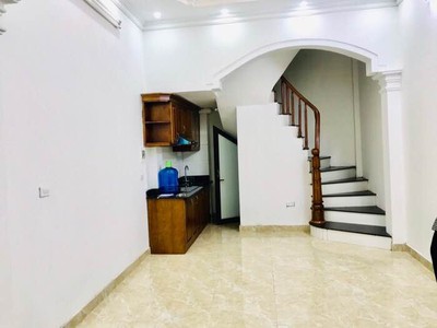 Cho thuê pjongf khép kín chính chủ t2 4206