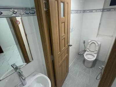 Cho thuê pjongf khép kín chính chủ t2 4306