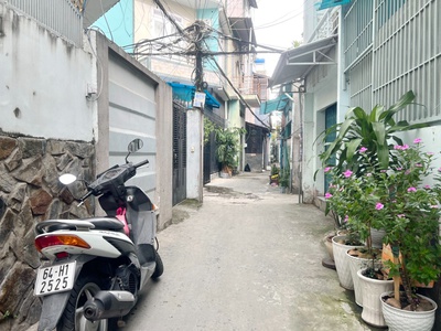 Cho thuê pjongf khép kín chính chủ t2 4111
