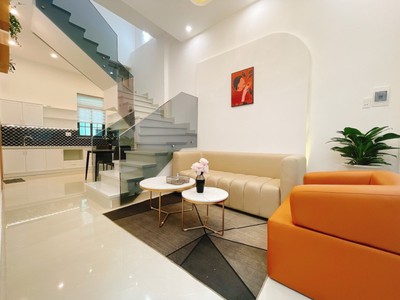 Cho thuê pjongf khép kín chính chủ t2 3784