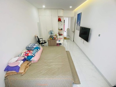 Cho thuê pjongf khép kín chính chủ t2 3959