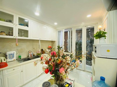 Cho thuê pjongf khép kín chính chủ t2 3960