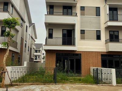 Cho thuê pjongf khép kín chính chủ t2 4155