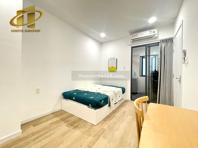 Căn hộ có vách ngăn 30m2, 1PN, full nt giá 5.5 tr/th cho thuê tại quận 7 0