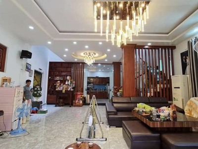 Cho thuê pjongf khép kín chính chủ t2 4485