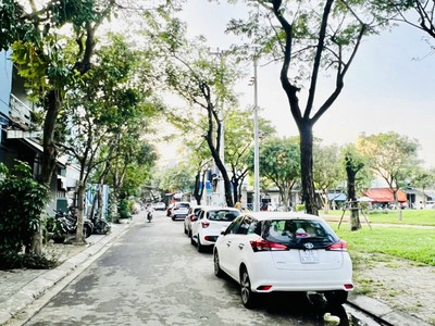 Cho thuê pjongf khép kín chính chủ t2 4512