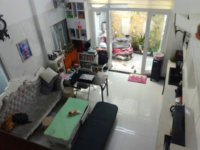 Cho thuê pjongf khép kín chính chủ t2 4372