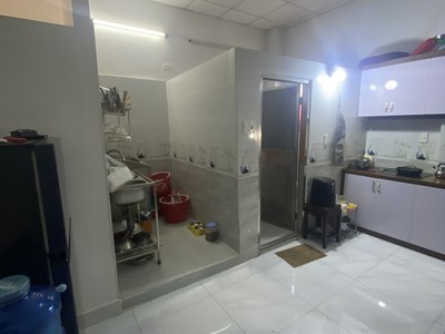 Cho thuê pjongf khép kín chính chủ t2 4353