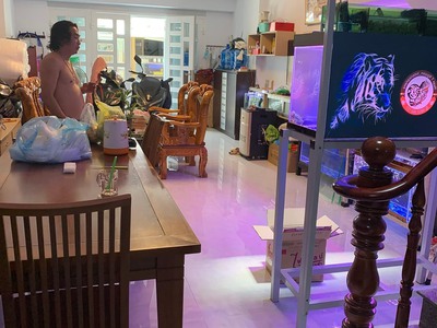 Cho thuê pjongf khép kín chính chủ t2 4338