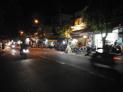 Cho thuê pjongf khép kín chính chủ t2 4577