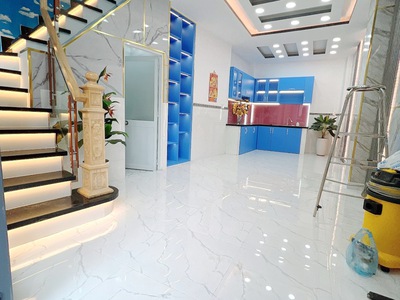 Cho thuê pjongf khép kín chính chủ t2 4807