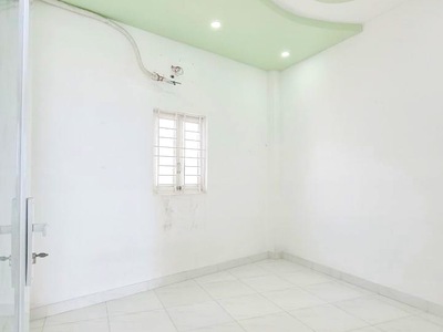 Cho thuê pjongf khép kín chính chủ t2 4864