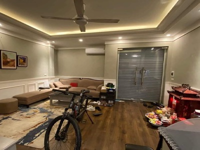 Cho thuê pjongf khép kín chính chủ t2 5056
