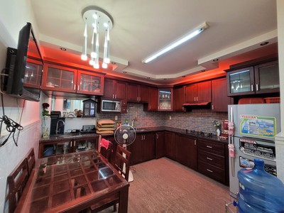 Cho thuê pjongf khép kín chính chủ t2 4979