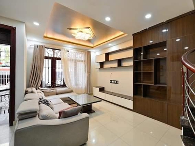 Cho thuê pjongf khép kín chính chủ t2 4597