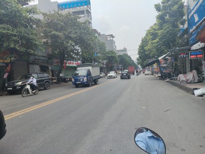 Cho thuê pjongf khép kín chính chủ t2 4729