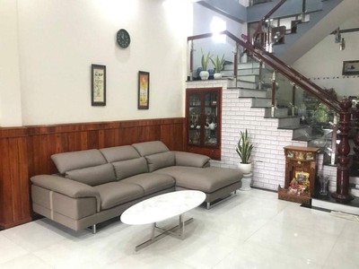 Cho thuê pjongf khép kín chính chủ t2 5052