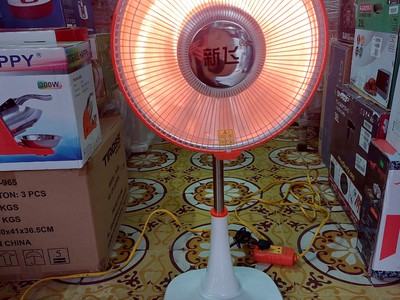 Quạt sưởi 800w 0