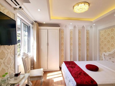 Cho thuê pjongf khép kín chính chủ t2 5346
