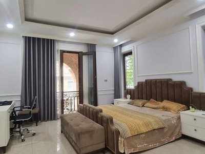 Cho thuê pjongf khép kín chính chủ t2 5103