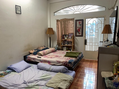 Cho thuê pjongf khép kín chính chủ t2 5318