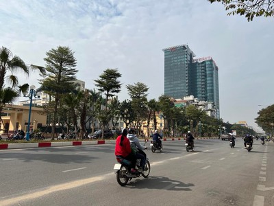 Cho thuê pjongf khép kín chính chủ t2 5302