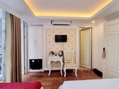 Cho thuê pjongf khép kín chính chủ t2 5347