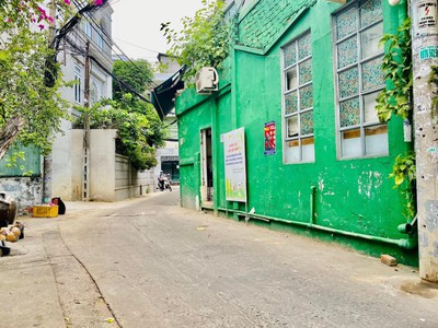Cho thuê pjongf khép kín chính chủ t2 5227